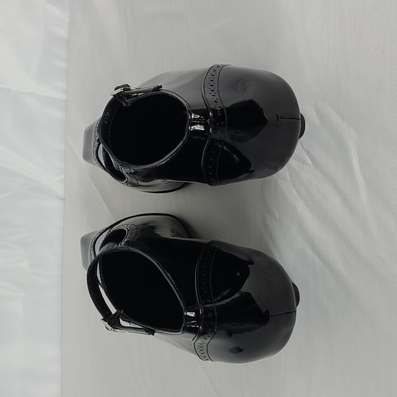 Dora Teymur Cigarette Heel - Picture 4 of 11